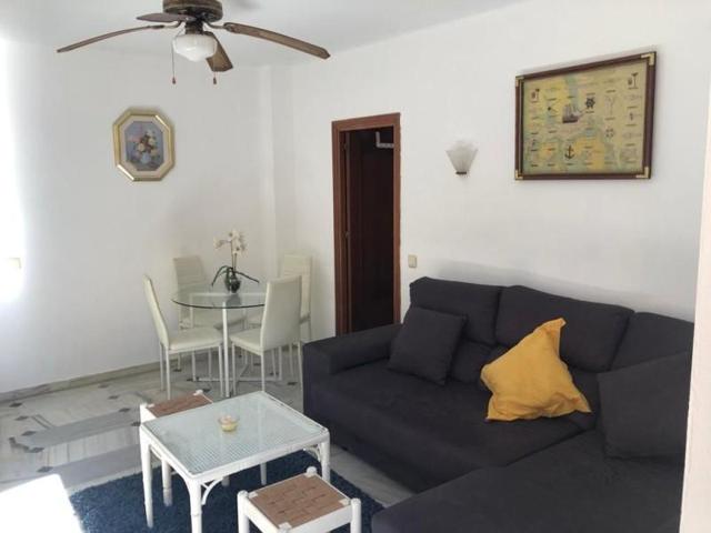 Apartamento en alquiler en La Línea de la Concepción, Centro photo 0