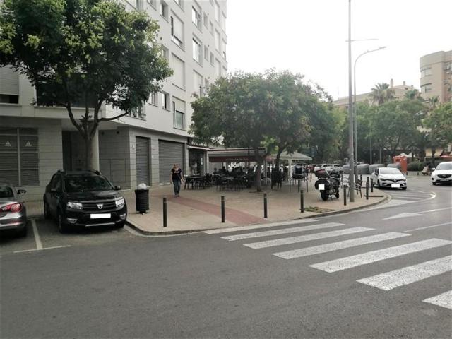 Local comercial en alquiler en Aldaia, Cortes Valencianas photo 0
