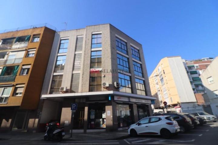 Oficina en alquiler en Mollet del Vallès, Can Pantiquet photo 0