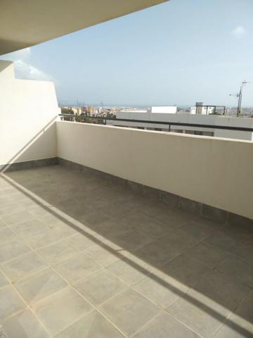 Piso en alquiler en Algeciras, Centro Comercial photo 0