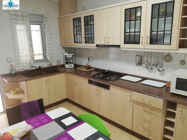 Chalet en alquiler en Bonete, Calle molino photo 0