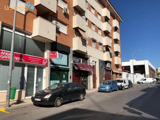 Local comercial en alquiler en Badajoz, María Auxiliadora photo 0