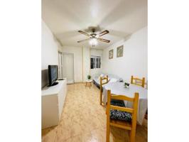 Apartamento en alquiler en Torrevieja photo 0