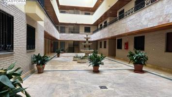 Apartamento en alquiler en Monachil, Barrio de monachil photo 0