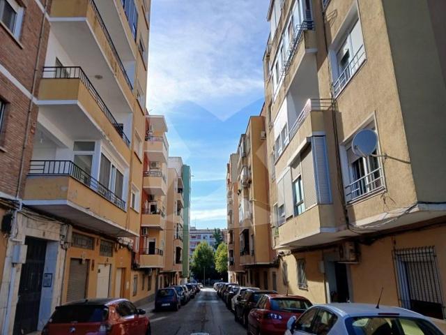 Piso en alquiler en Badajoz, Antonio Dominguez photo 0