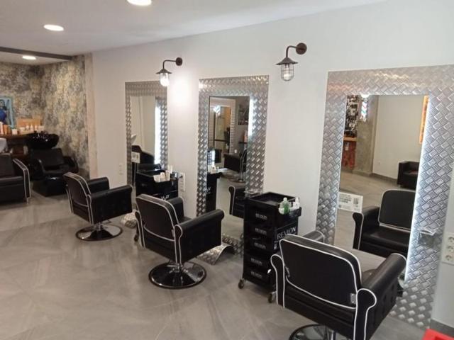 Local comercial en alquiler en Granada, Pedro antonio de alarcon photo 0