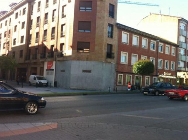 Local comercial en alquiler en Siero, Lugones photo 0