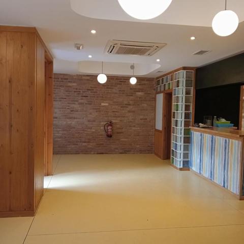 Local comercial en alquiler en Torrelavega, Torrelavega photo 0