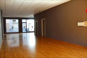 Local comercial en alquiler en Amposta, Centro photo 0