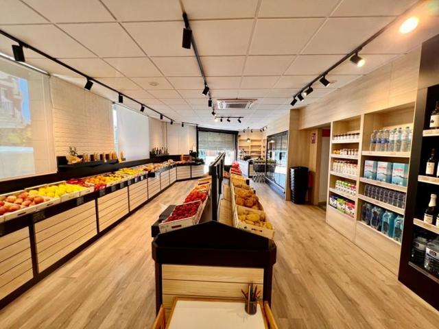 Local comercial en alquiler en Igualada, Set Camins photo 0