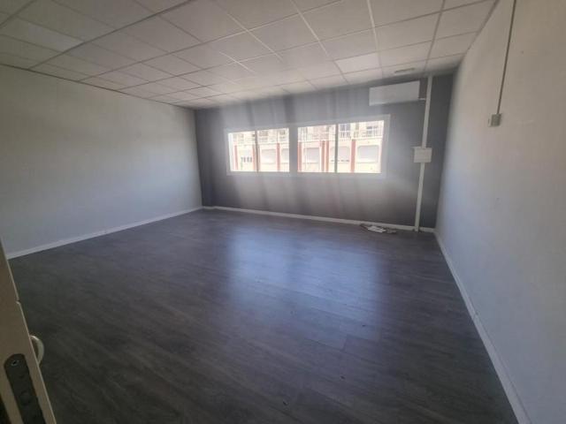 Local comercial en alquiler en Albolote, Vega de granada zona noroeste photo 0