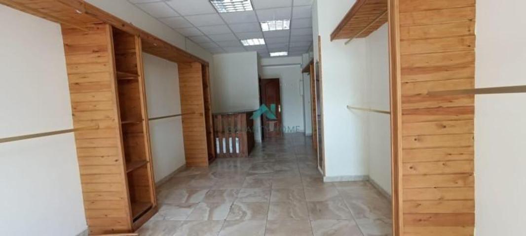 Local comercial en alquiler en Santander, Cuatro Caminos photo 0