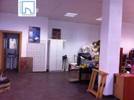 Local comercial en alquiler en Pamplona, Iturrama photo 0