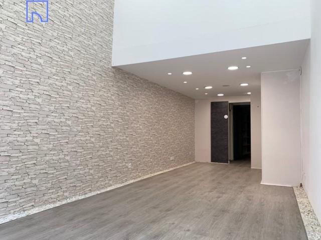 Local comercial en alquiler en Tudela, Centro photo 0