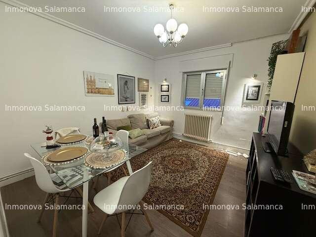 Apartamento en alquiler en Salamanca, Torres Villarroel photo 0
