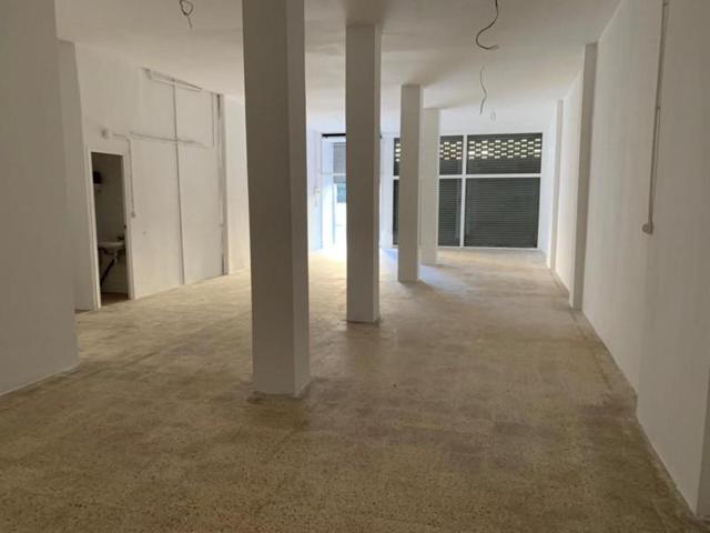 Local comercial en alquiler en Montcada i Reixac, La Ribera photo 0