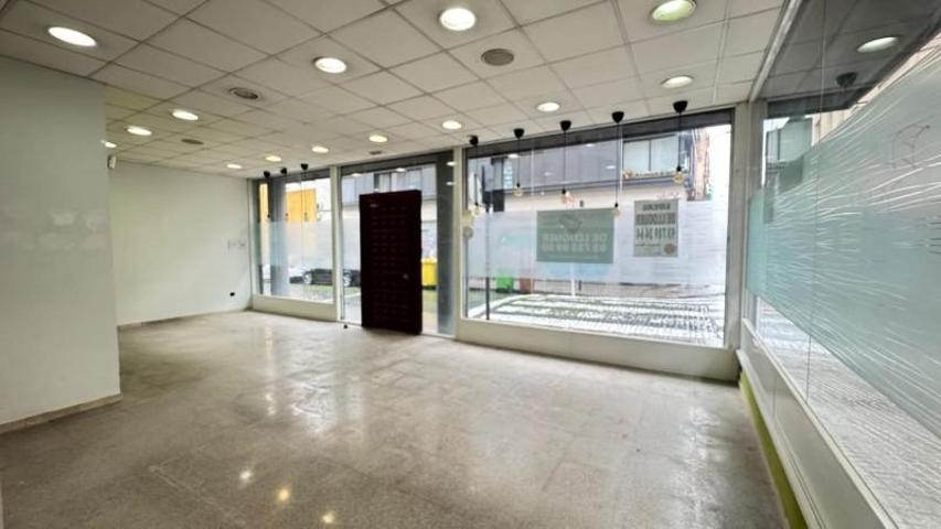 Local comercial en alquiler en Terrassa, Centre photo 0