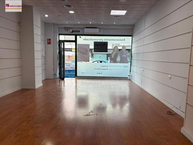 Local comercial en alquiler en Granada, Centro photo 0