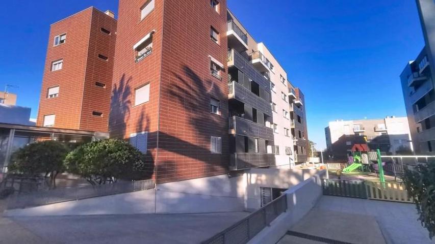 Piso en alquiler en Alhendín, Urb. Novosur photo 0