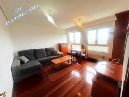 Piso en alquiler en Lugo, Sur photo 0