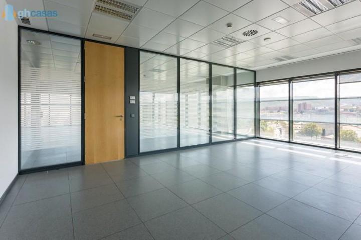 Oficina en alquiler en Guadalajara, GUADALAJARA photo 0