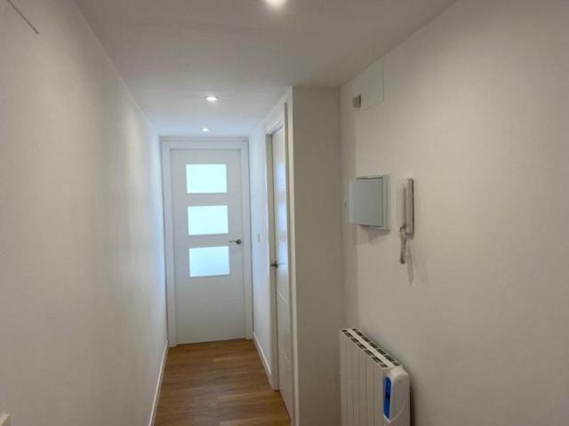 Piso en alquiler en Zaragoza, Almozara photo 0