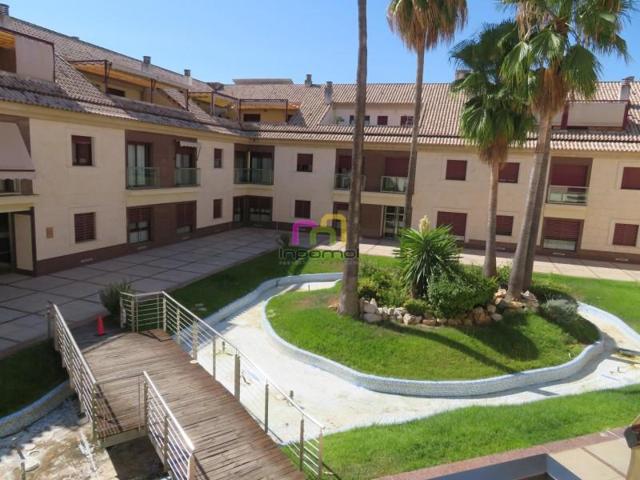 Apartamento en alquiler en Badajoz, Barriada de Llera photo 0