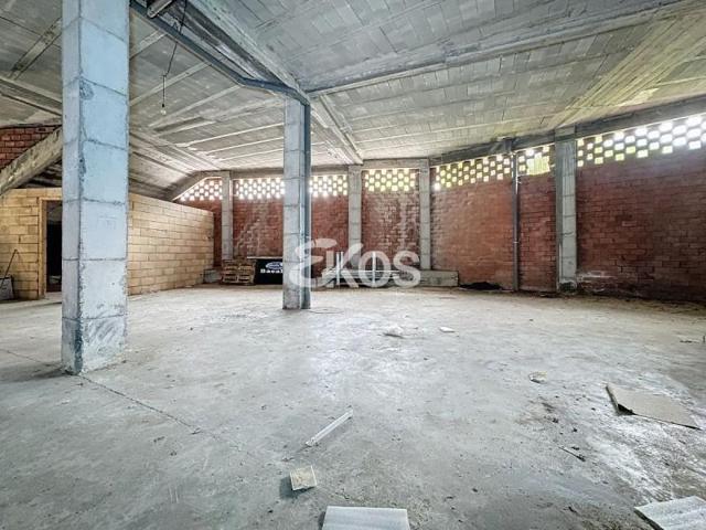 Local comercial en alquiler en Eskoriatza, Olaeta photo 0