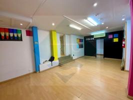 Local comercial en alquiler en Premià de Mar photo 0