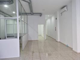 Local comercial en alquiler en Dos Hermanas, Calle Carlos I de España, 41701 photo 0