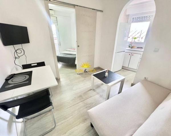 Apartamento en alquiler en Torrevieja, El molino photo 0