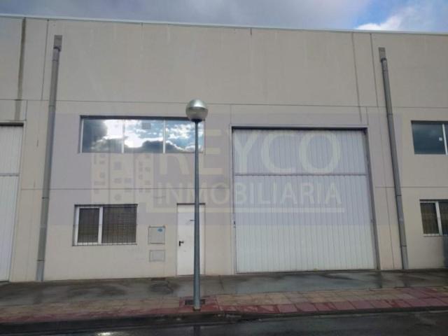 Nave industrial en alquiler en Nájera photo 0