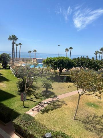 Apartamento en alquiler en Algarrobo, Mezquitilla photo 0