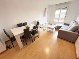 Piso en alquiler en Olías del Rey photo 0