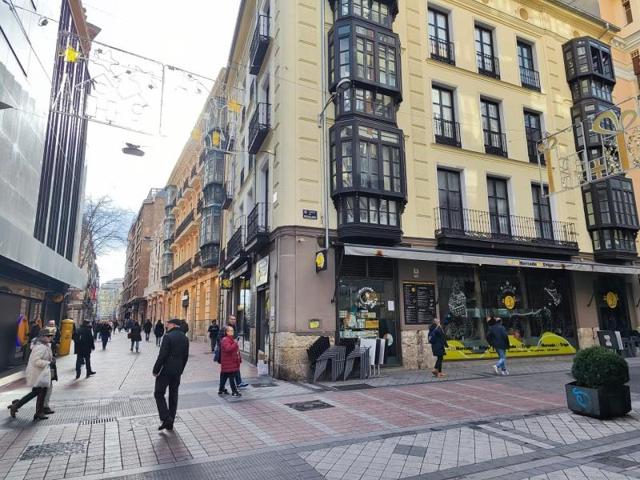 Apartamento en alquiler en Valladolid, Centro photo 0