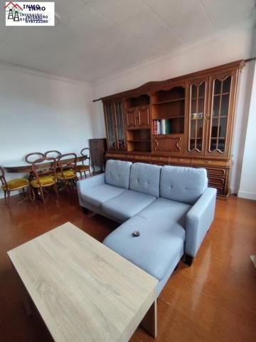 Piso en alquiler en Ferrol photo 0