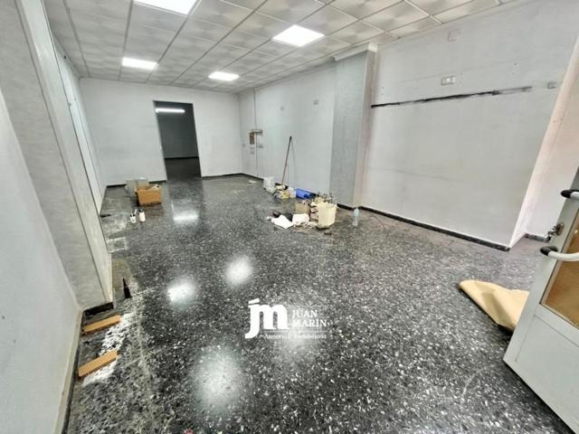 Local comercial en alquiler en Cieza, Gran Via photo 0