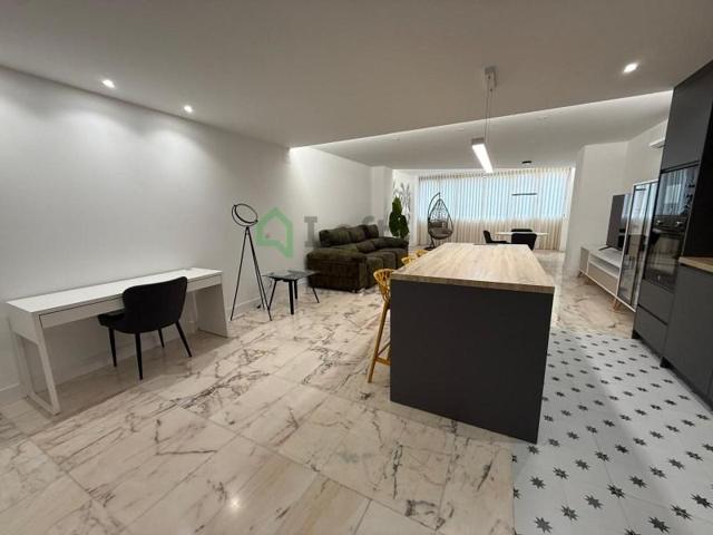 Casa en alquiler en Badajoz photo 0