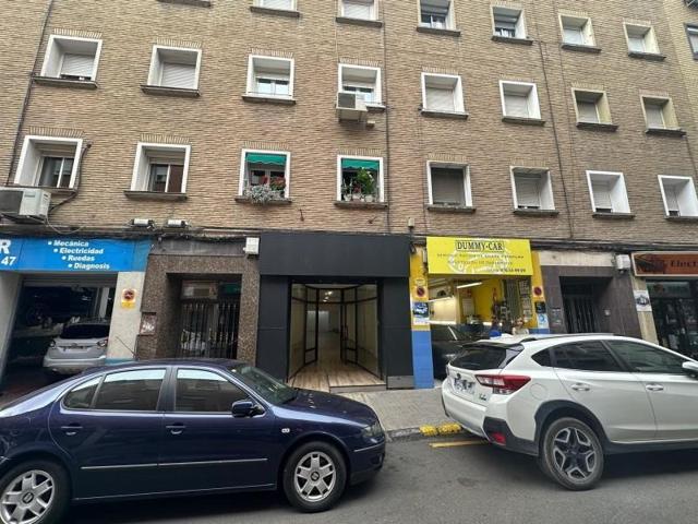 Local comercial en alquiler en Zaragoza, Universidad San Francisco photo 0