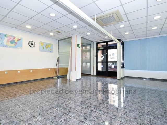 Local comercial en alquiler en Águilas photo 0