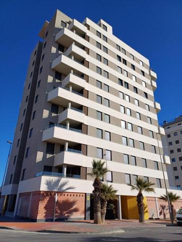 Local comercial en alquiler en Alicante, El Campello photo 0