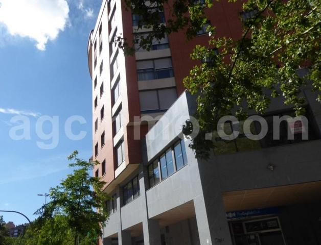 Oficina en alquiler en Valladolid, Parquesol photo 0