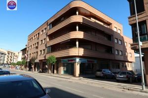 Local comercial en alquiler en Peralta, Peralta photo 0