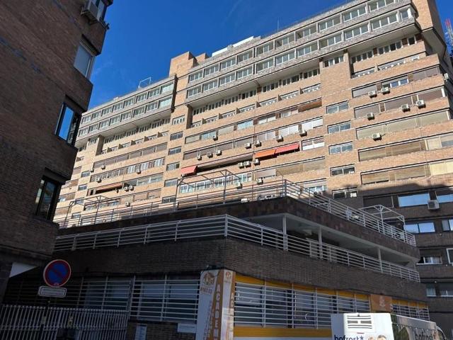 Oficina en alquiler en Granada, Constitucion photo 0