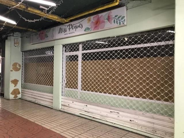 Local comercial en alquiler en León, Centro photo 0