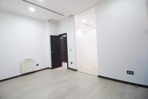 Local comercial en alquiler en Benetússer, AVDA CAMI NOU photo 0