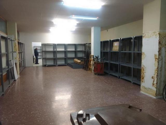 Local comercial en alquiler en Reus, Reus photo 0