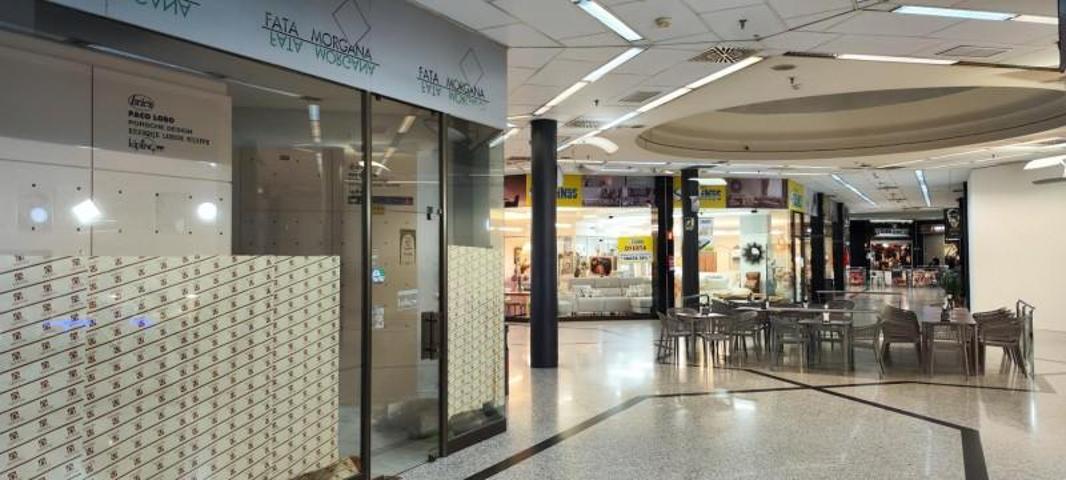 Local comercial en alquiler en Granada, Alhamar photo 0