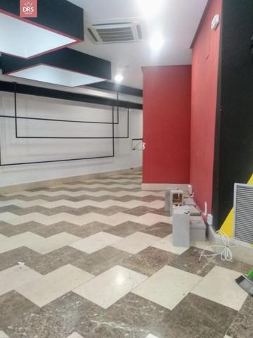 Local comercial en alquiler en Albacete, Centro-Carretas photo 0