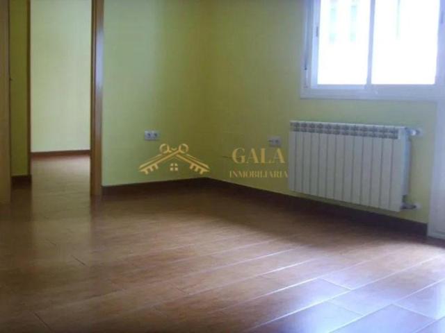 Piso en alquiler en Cáceres photo 0